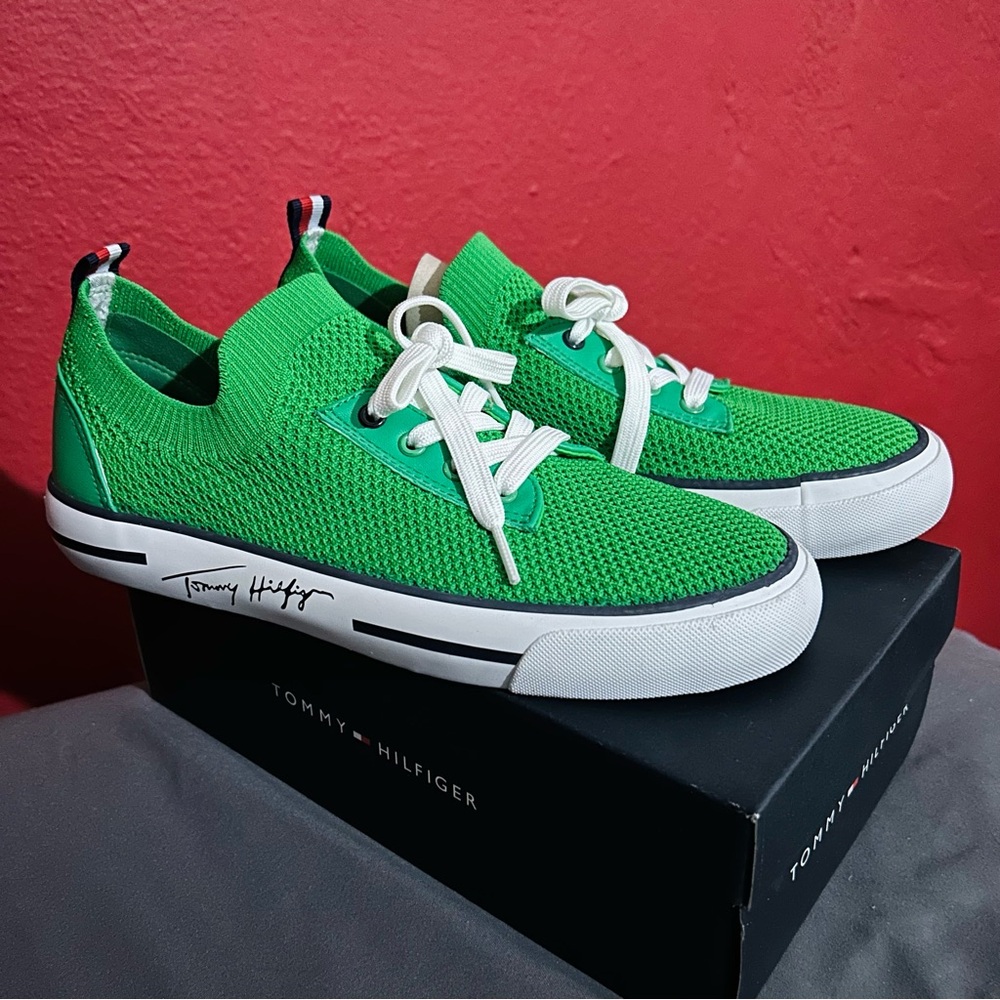 Tommy Hilfiger GESSIE Green Fabric Sneakers - 8M
